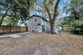 Tampa Bliss Comfy 2 Bedroom Apartment